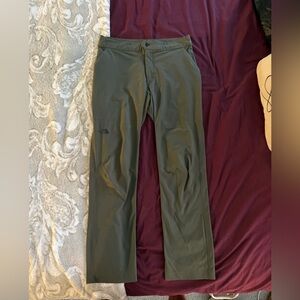 The North Face Men's Green Outdoor Pants